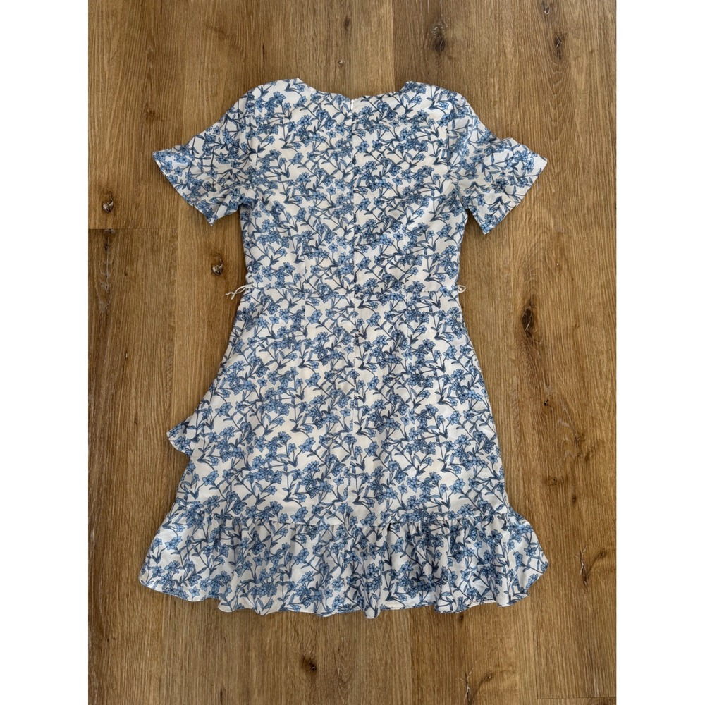 Banana Republic Floral Mini Dress Womens 0 Blue White Flutter Sleeve Ruffle Hem - Picture 9 of 9